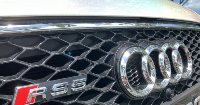 RS5 Honeycomb Grille